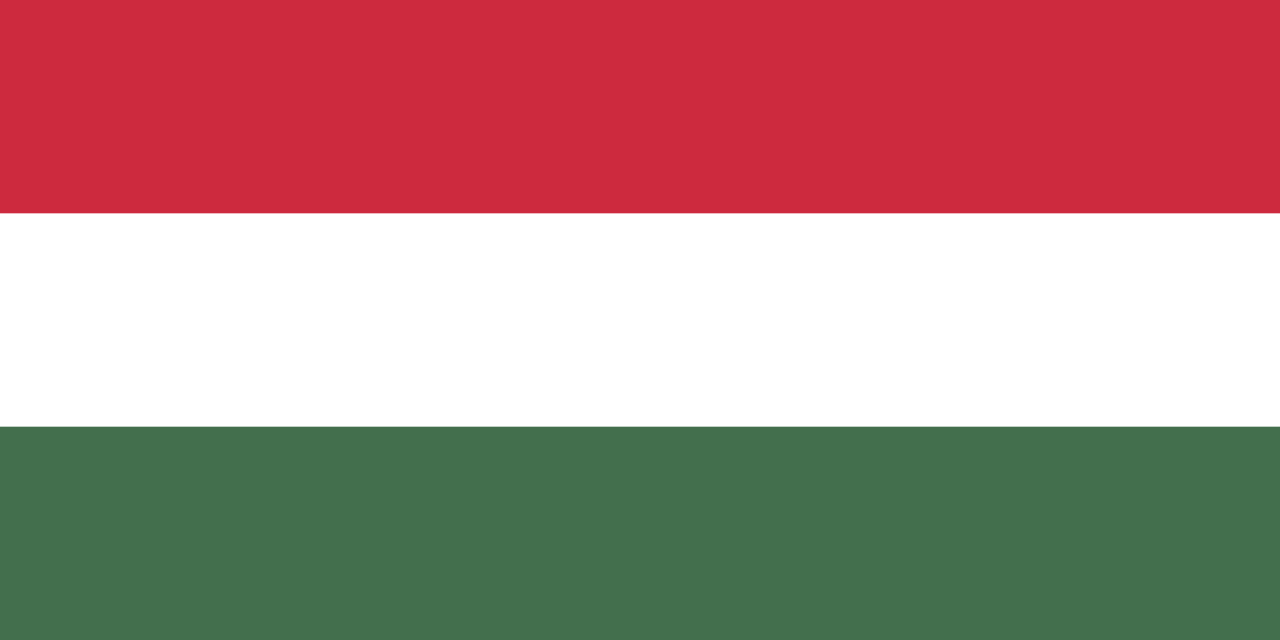 ハンガリー国旗の意味と由来 国章の傾いた十字が面白い Traveloglog