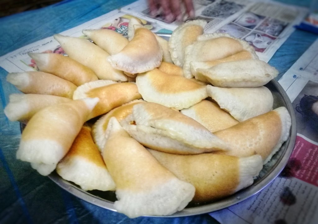 ヨルダン：ラマダンのパンケーキカッタイエフの調理後