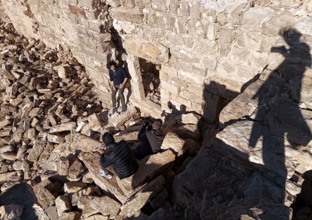 ヨルダン：カサ・バシールの要塞・影