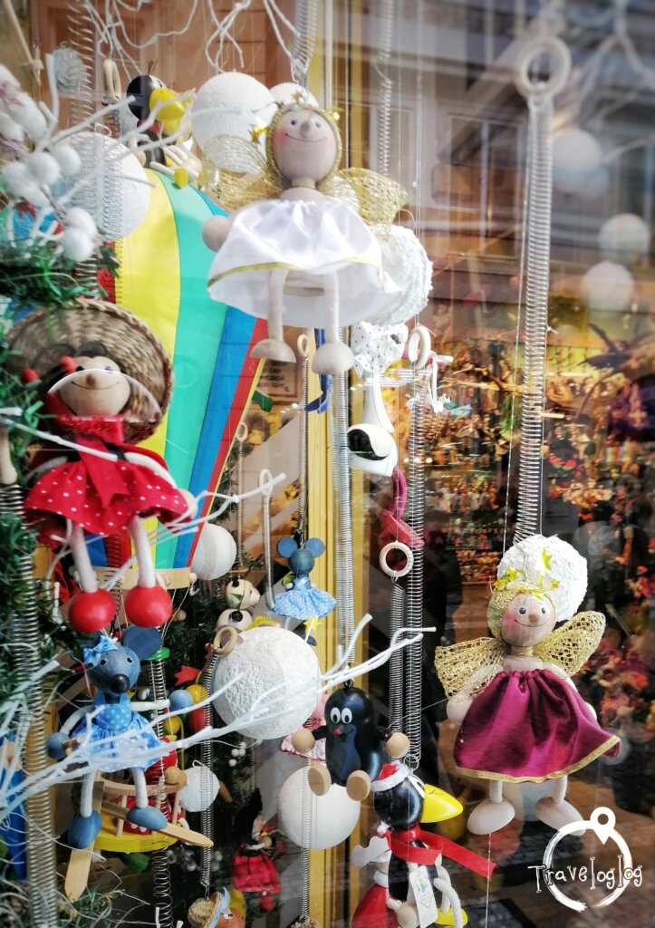 チェコ：人形のお店