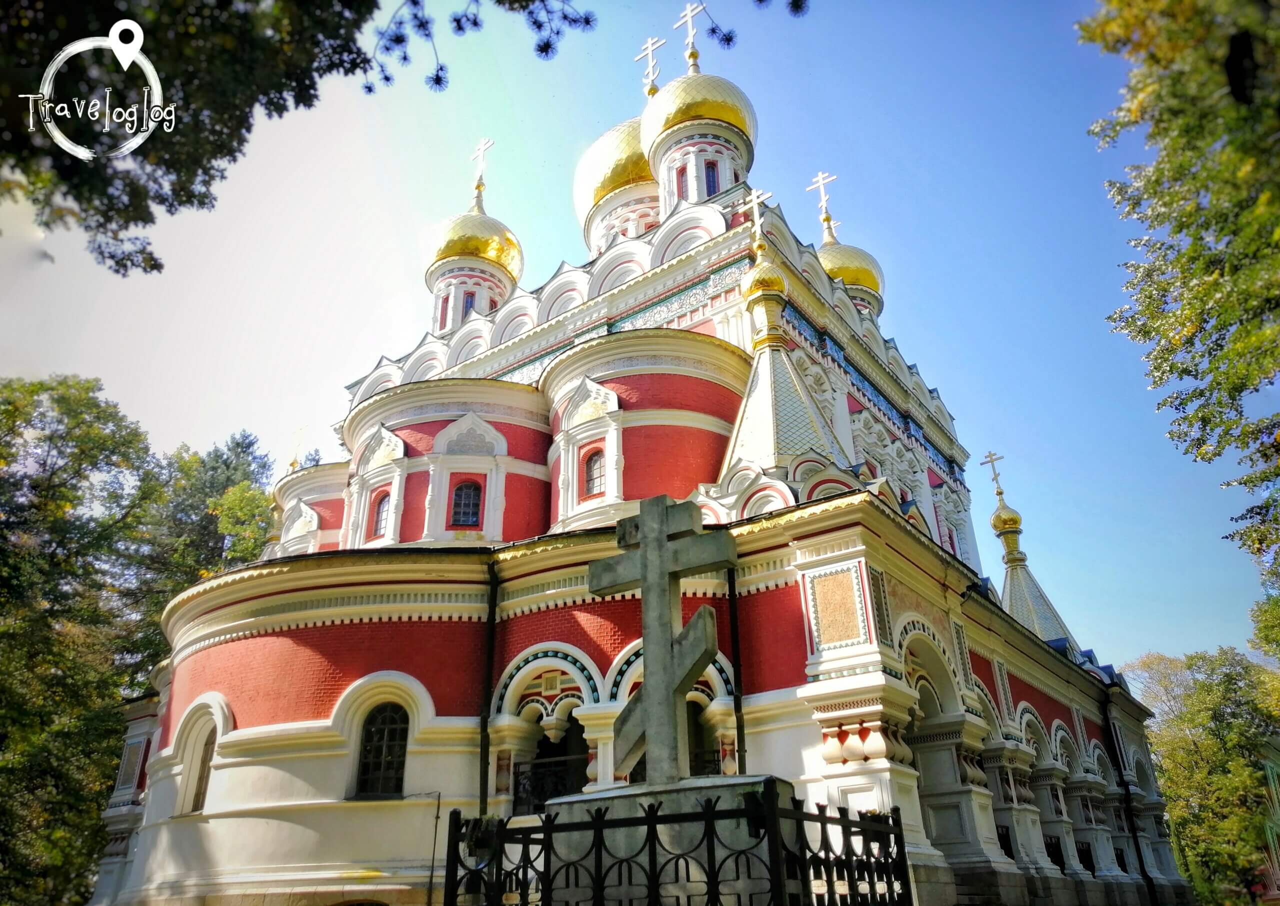 ブルガリア：シプカ教会の全景