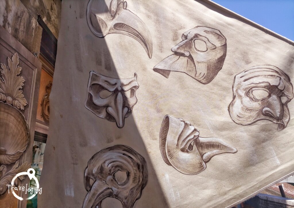 ベネチア：マスク屋の看板