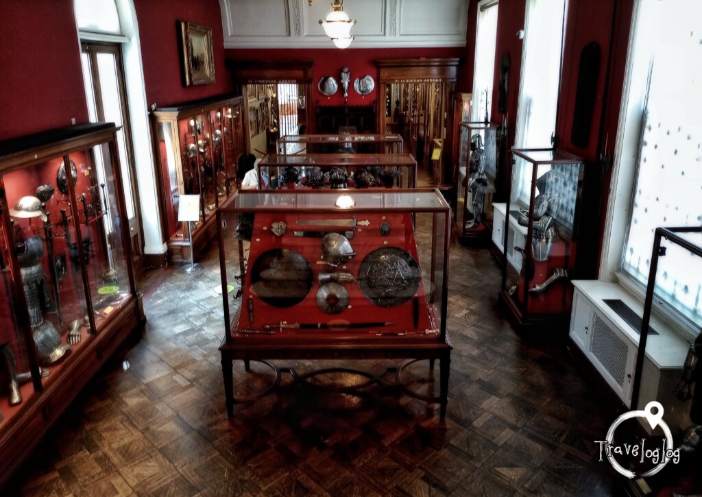 ロンドン：ウォレス・コレクションの武器の部屋