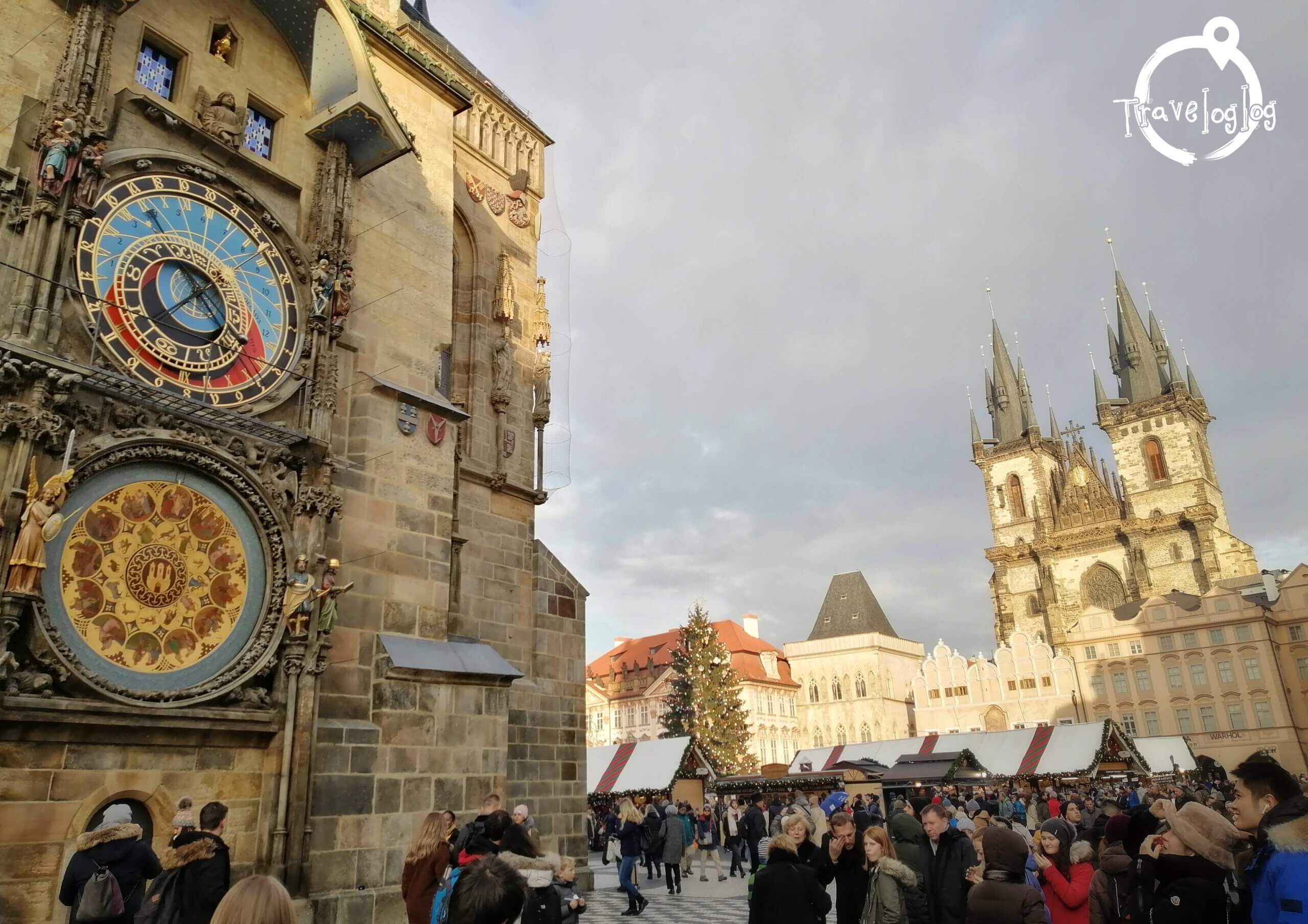 チェコ：広場の天文時計