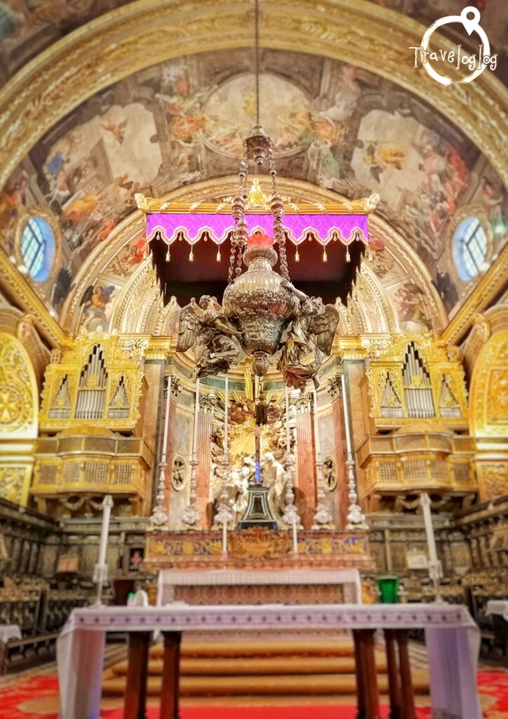マルタ：豪華な教会