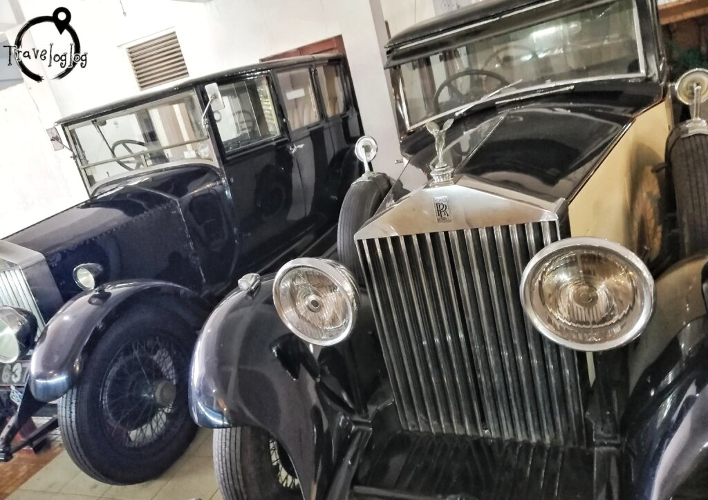 スリランカ：博物館の高級車