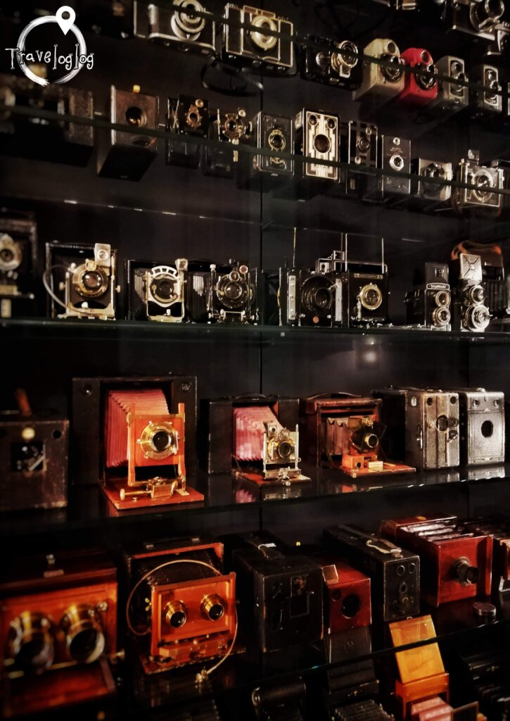 ロンドン：科学博物館のカメラの展示