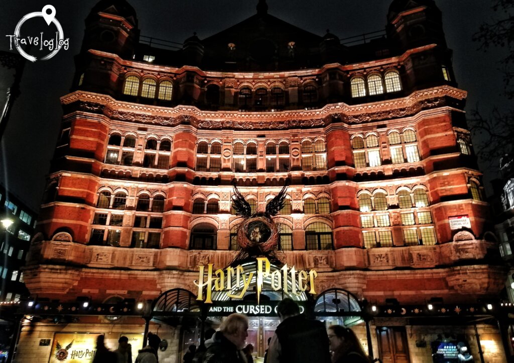 ロンドン：ハリーポッターの劇場