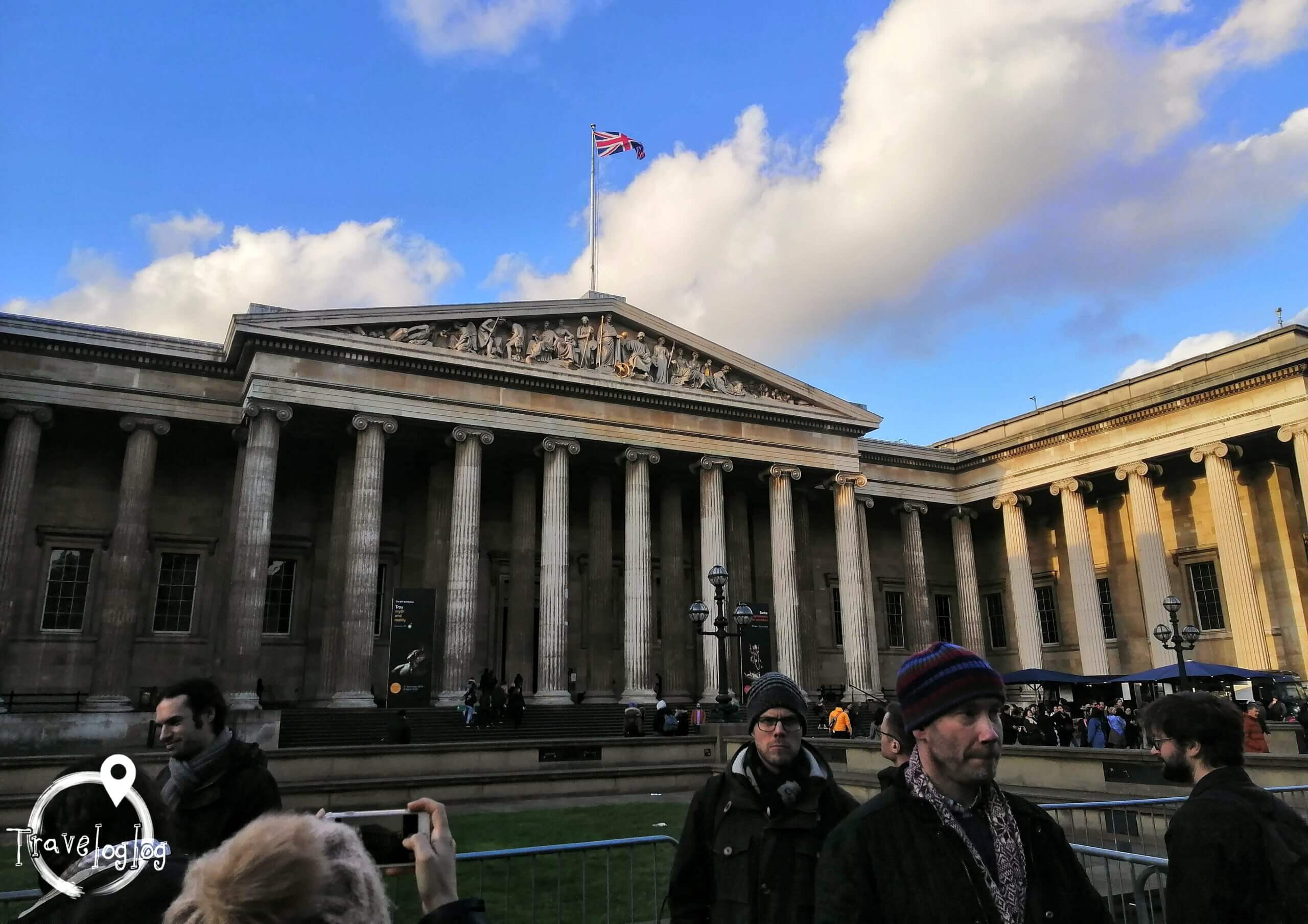 ロンドン：大英博物館の外観