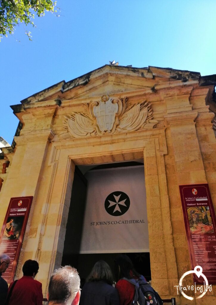 マルタ：教会の入口