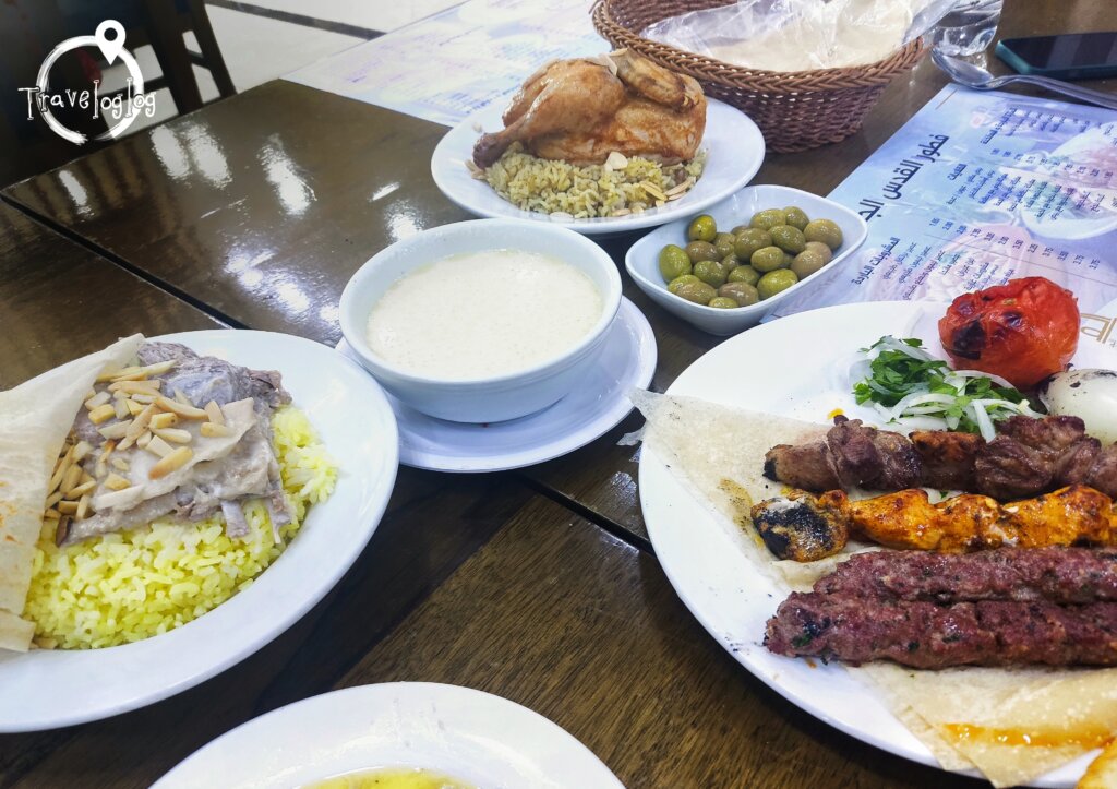 ヨルダン：アンマン：友達と再会して食べたアラブ料理：マンサフとマクブース