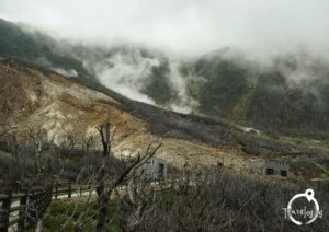 日本：神奈川：箱根：雲と煙の大涌谷